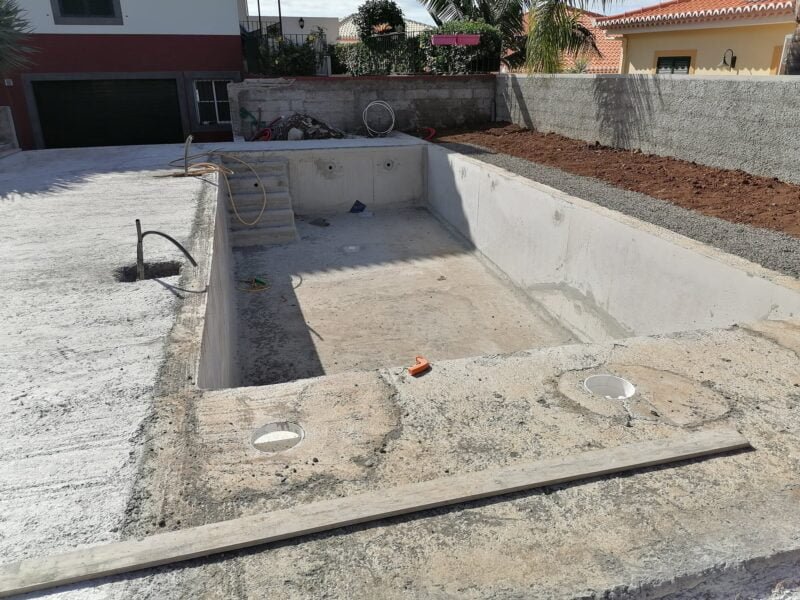 Construção de Piscinas e Lounge